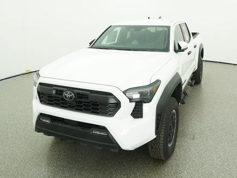 New 2025 Toyota Tacoma TRD Off-Road image 5
