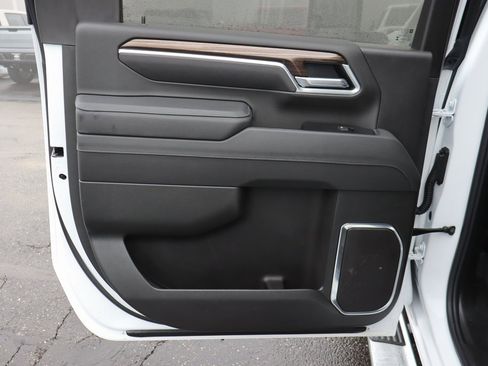 Used 2025 Chevrolet Silverado 2500 LT w/ All Star Edition image 22