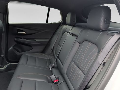 New 2026 Buick Envista Preferred FWD image 36