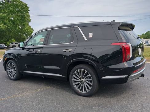 Used 2024 Hyundai Palisade Calligraphy AWD/4WD image 6