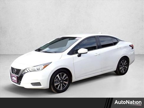 Used 2022 Nissan Versa SV image 1