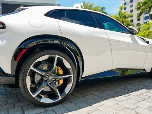 Used 2026 Ferrari Purosangue image 30