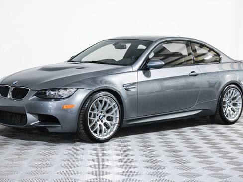 Used 2011 BMW M3 Coupe image 17