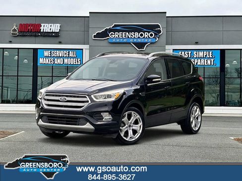 Used 2019 Ford Escape Titanium FWD image 1