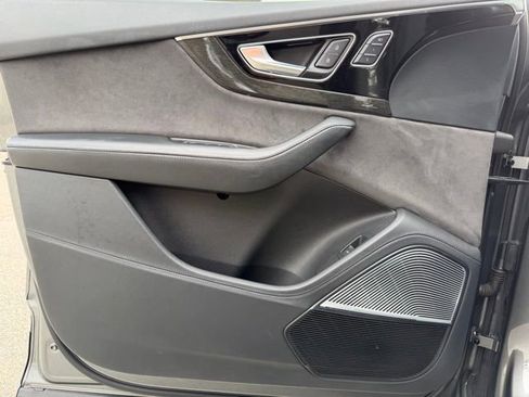 Used 2017 Audi Q7 3.0T Prestige image 14