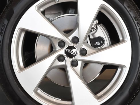 New 2025 Audi Q5 Premium AWD/4WD image 5
