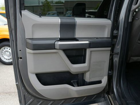 Used 2021 Ford F250 XLT w/ XLT Value Package AWD/4WD image 22