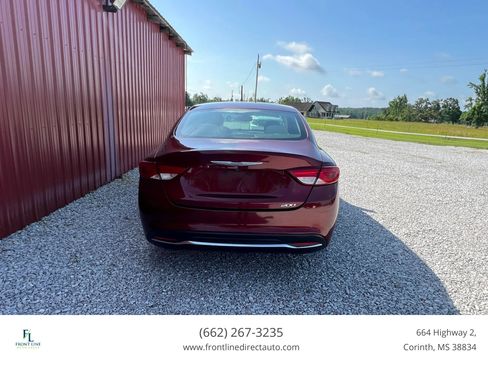 Used 2015 Chrysler 200 Limited FWD image 6
