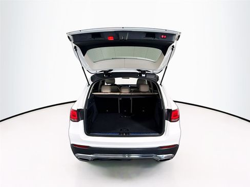 Used 2021 Mercedes-Benz GLC 300 image 18