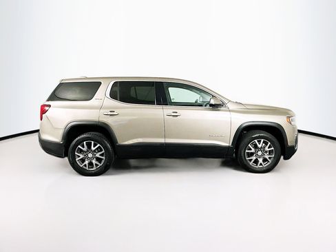 Used 2023 GMC Acadia SLE image 10