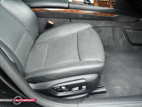 Used 2015 BMW 750Li xDrive w/ M Sport Edition AWD/4WD image 32