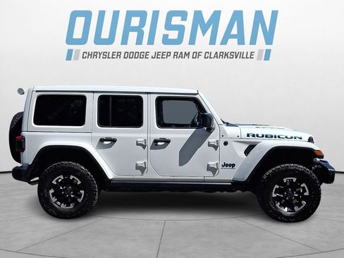Used 2024 Jeep Wrangler Unlimited Rubicon 4xe AWD/4WD image 7