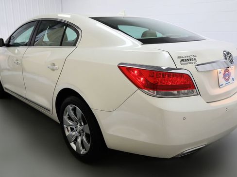 Used 2013 Buick LaCrosse Premium w/ Entertainment Package FWD image 22