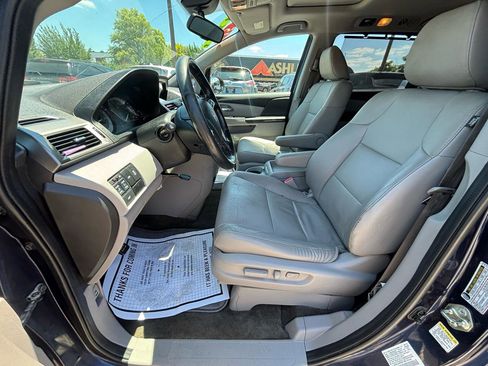 Used 2015 Honda Odyssey EX-L image 18