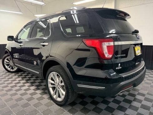 Used 2018 Ford Explorer Limited w/ Equipment Group 301A AWD/4WD image 4