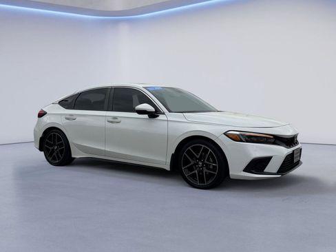 Certified 2022 Honda Civic Sport Touring image 1