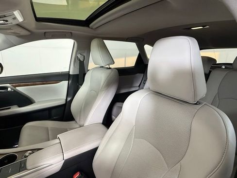Used 2022 Lexus RX 350L FWD w/ Premium Package image 7