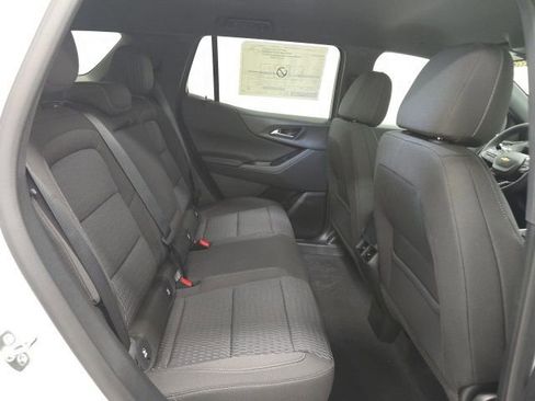 New 2026 Chevrolet Equinox LT w/ Safety and Technology Package FWD image 26