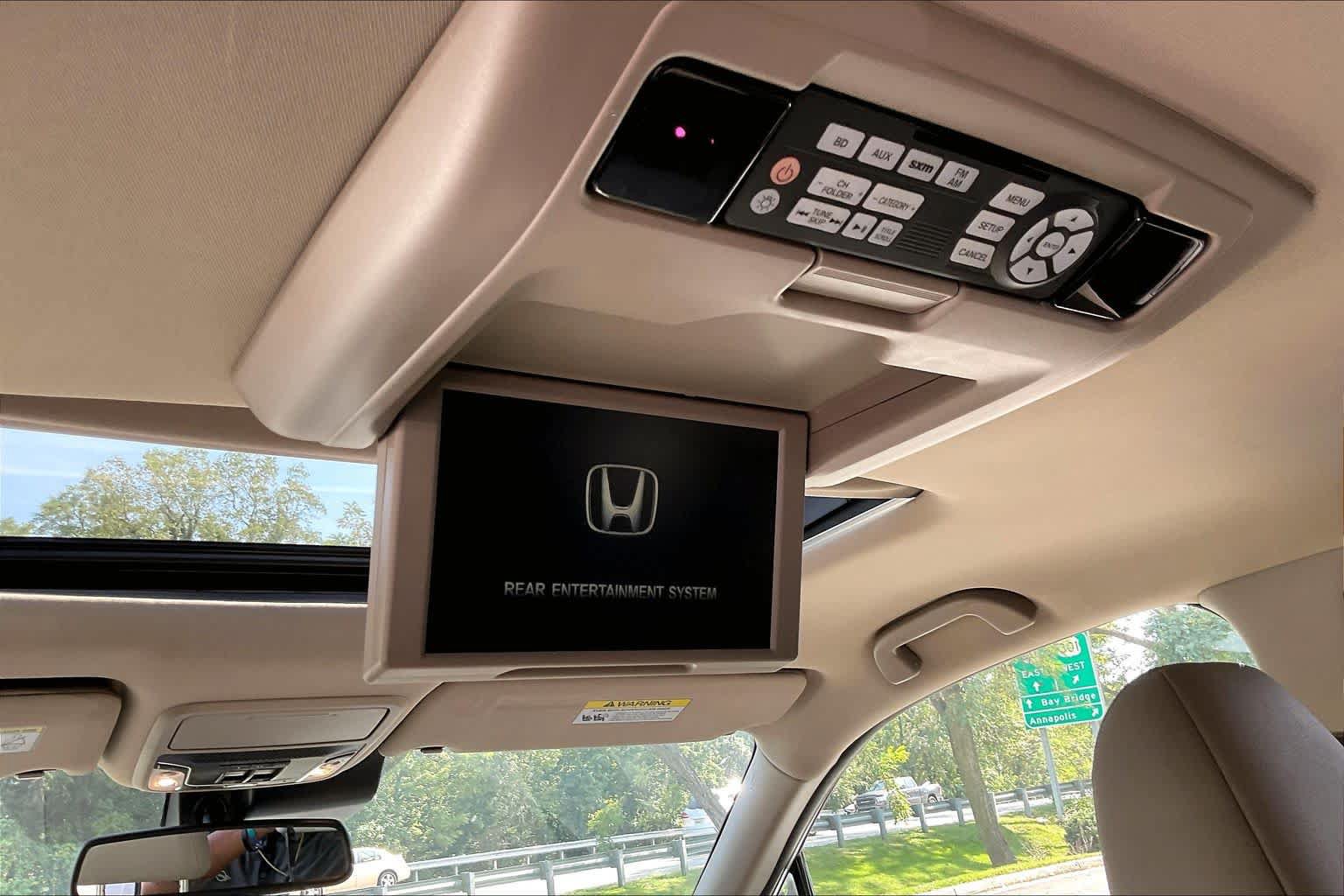 Used 2016 Honda Pilot Elite image 36