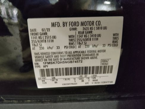 Used 2022 Ford Explorer XLT image 33