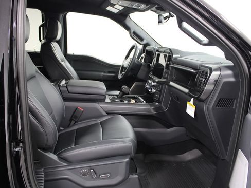 New 2026 Ford F150 Lariat w/ Equipment Group 502A High AWD/4WD image 28