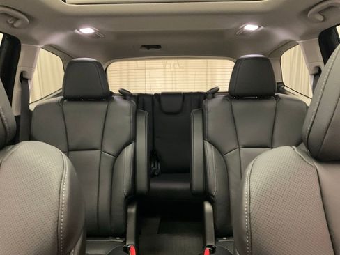 New 2026 Subaru Ascent Limited AWD/4WD image 21