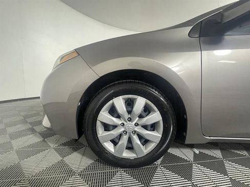 Used 2016 Toyota Corolla LE FWD image 22
