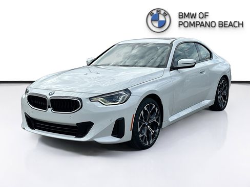 New 2026 BMW 230i Coupe w/ Premium Package image 3