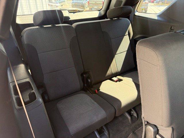 Used 2023 Chevrolet Traverse LT AWD/4WD image 5
