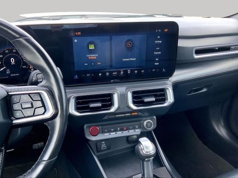 Used 2025 Ford Mustang Premium RWD image 7