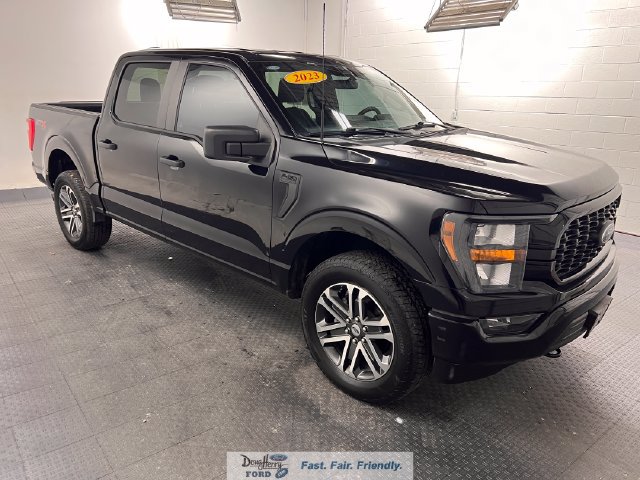 Used 2023 Ford F150 XL w/ STX Appearance Package AWD/4WD image 3