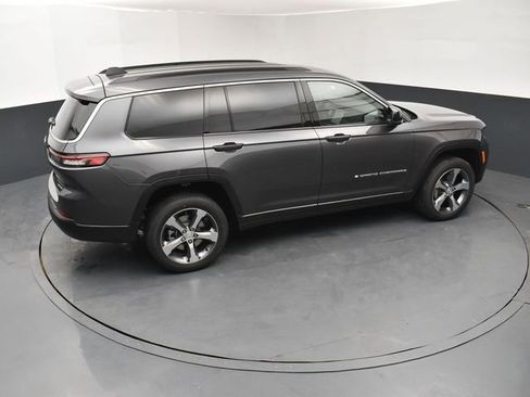 New 2026 Jeep Grand Cherokee L Limited image 18