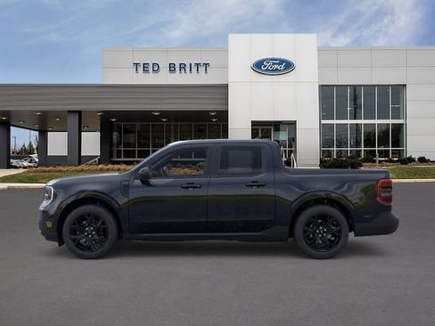 New 2026 Ford Maverick Lariat w/ Black Appearance Package AWD/4WD image 4