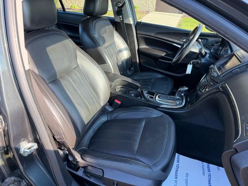 Used 2014 Buick Regal FWD image 25
