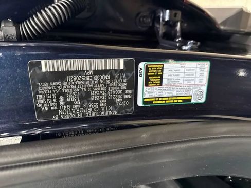 Used 2024 Kia EV6 Light AWD/4WD image 89