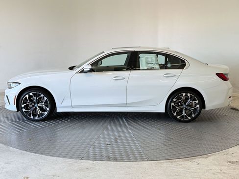 New 2026 BMW 330i xDrive Sedan w/ Convenience Package AWD/4WD image 2