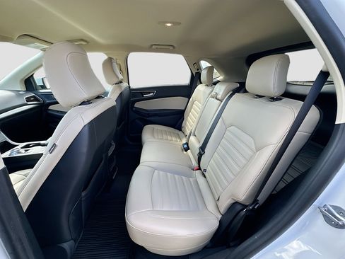 Certified 2024 Ford Edge SEL w/ Convenience Package image 22