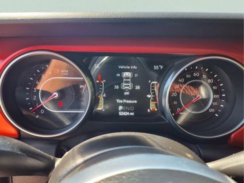 Used 2021 Jeep Wrangler Unlimited Rubicon AWD/4WD image 35