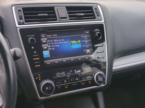 Used 2018 Subaru Outback 2.5i Premium image 26