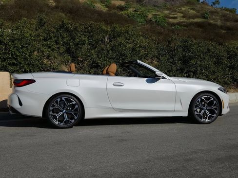 New 2026 BMW 430i Convertible w/ Convenience Package image 4