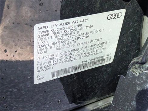 Used 2025 Audi Q3 2.0T Premium Plus w/ Premium Plus Package AWD/4WD image 15