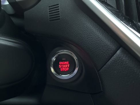 Used 2024 Subaru Ascent Limited w/ Technology Package image 16