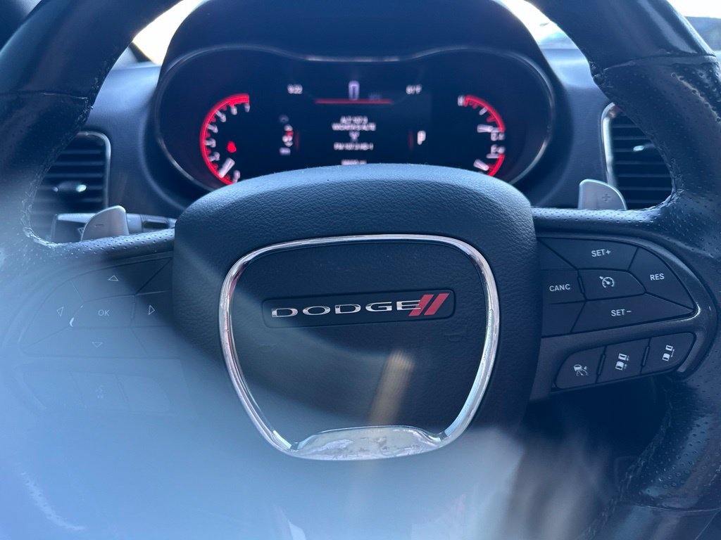 Used 2018 Dodge Durango R/T w/ Technology Group AWD/4WD image 13
