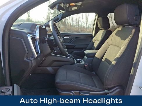 Used 2023 GMC Canyon Elevation image 17