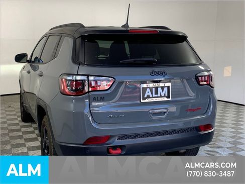 Used 2024 Jeep Compass Trailhawk image 9