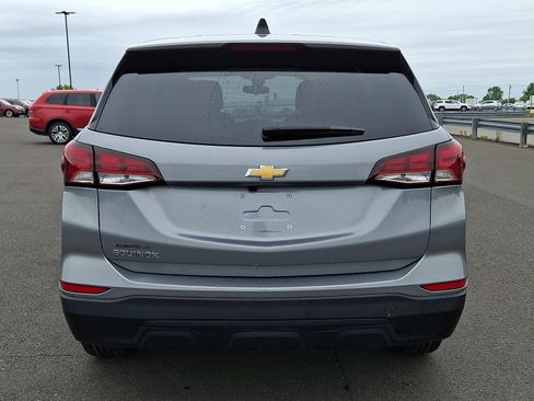 Certified 2024 Chevrolet Equinox LS w/ LS Convenience Package FWD image 5