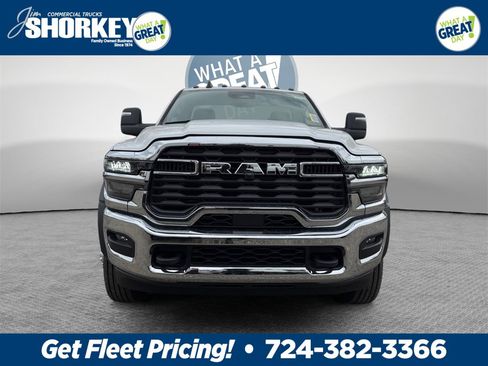 New 2026 RAM 5500 Tradesman w/ Chrome Appearance Group image 9