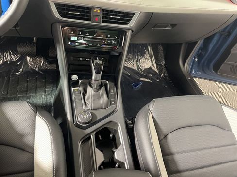 New 2026 Volkswagen Taos SEL image 17