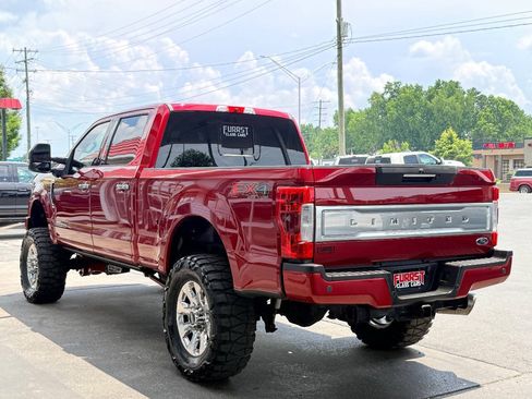 Used 2017 Ford F250 Lariat w/ Lariat Ultimate Package AWD/4WD image 5