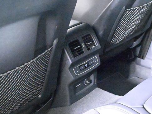 Used 2023 Audi SQ5 Prestige w/ Prestige Package AWD/4WD image 18